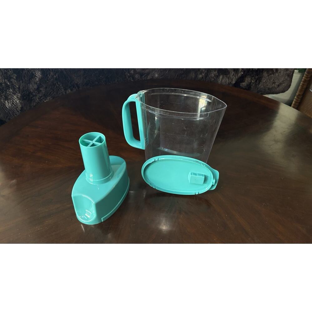 Vintage West Bend 2-Quart Iced Tea Maker (specifically Model 6050)